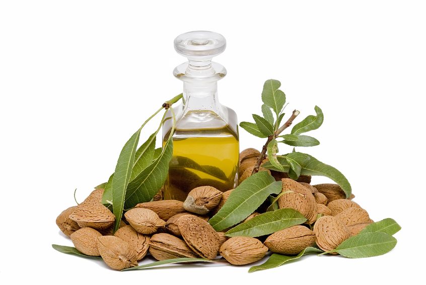 castor oil skin benefits